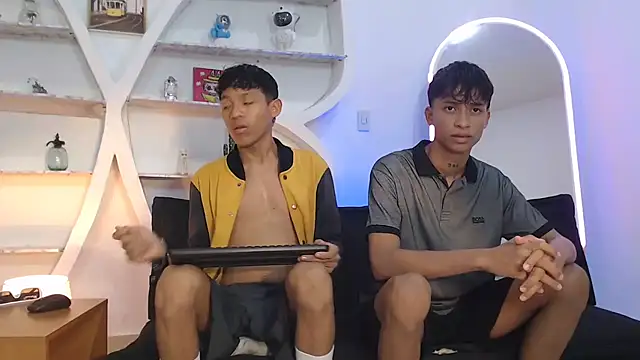 BEAUTY BOYS1 online show from 10/05/25, 07:10