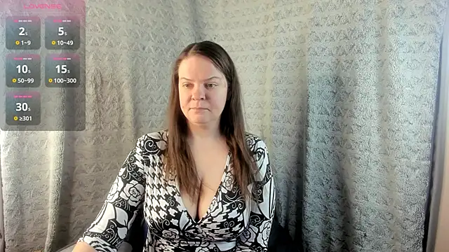 MiaLores online show from 02/18/26, 09:06