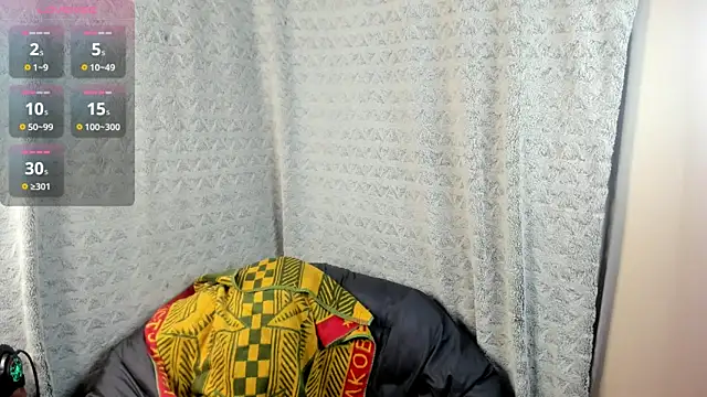 MiaLores online show from 12/16/25, 08:29