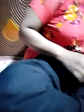 Snapshot of Mistompa24 chatting on 10/16/25, 05:59 Mistompa24 online show from 10/16/25, 05:59