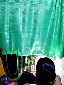 Snapshot of Mistompa24 chatting on 11/30/25, 03:35 Mistompa24 online show from 11/30/25, 03:35