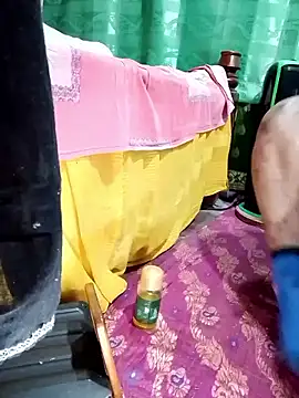 Snapshot of Mistompa24 chatting on 12/16/25, 01:59 Mistompa24 online show from 12/16/25, 01:59