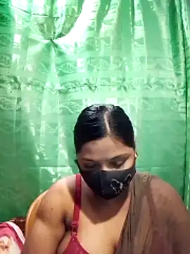 Snapshot of Mistompa24 chatting on 06/05/26, 05:45 Mistompa24 online show from 06/05/26, 05:45