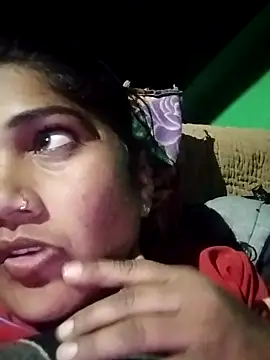 Snapshot of Rakhi_j chatting on 11/13/25, 04:00 Rakhi j online show from 11/13/25, 04:00