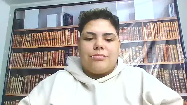 Hailey Curvy online show from 12/03/25, 10:47