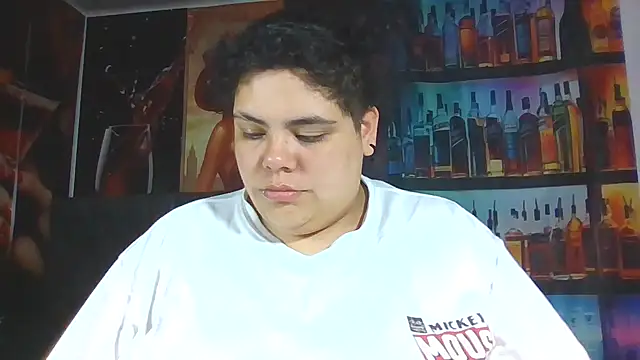 Hailey Curvy online show from 06/14/26, 04:03