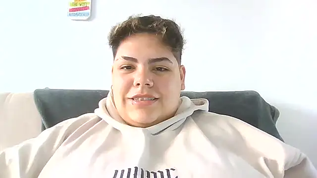 Hailey Curvy online show from 12/04/25, 05:45