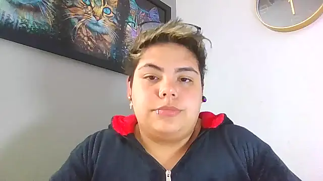 Hailey Curvy online show from 10/12/25, 03:46