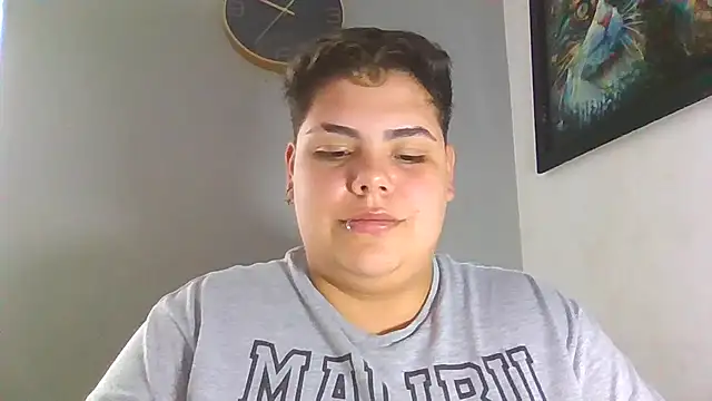 Hailey Curvy online show from 12/05/25, 08:50