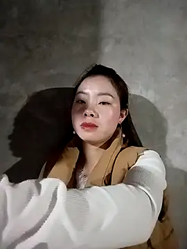 milo123-xx online show from 02/19/26, 01:30