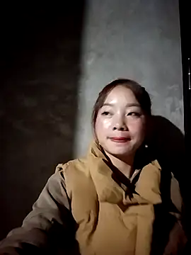 milo123-xx online show from 11/09/25, 12:42