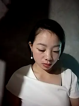 milo123-xx online show from 10/23/25, 12:09