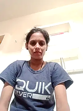 Snapshot of Sajnisingh chatting on 10/18/25, 03:52 Sajnisingh online show from 10/18/25, 03:52