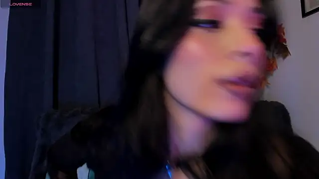 Seraphine hell online show from 03/31/26, 06:15