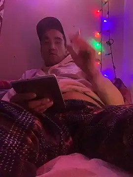 DanBfl online show from 12/17/25, 12:26