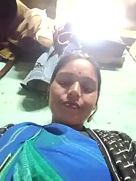 Dikchahot online show from 11/08/25, 01:25