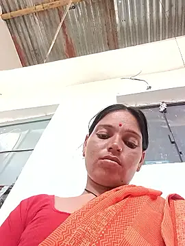 Snapshot of Dikchahot chatting on 10/16/25, 04:32 Dikchahot online show from 10/16/25, 04:32