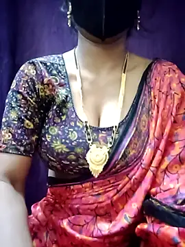 Snapshot of Mohini_Josh069 chatting on 04/14/26, 12:04 Mohini Josh069 online show from 04/14/26, 12:04