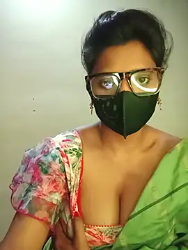 Snapshot of Mohini_Josh069 chatting on 07/03/26, 12:28 Mohini Josh069 online show from 07/03/26, 12:28