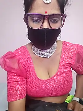 Snapshot of Mohini_Josh069 chatting on 11/13/25, 12:03 Mohini Josh069 online show from 11/13/25, 12:03