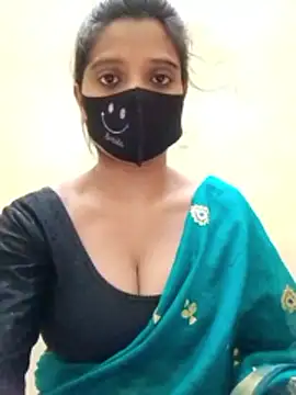 Snapshot of Mohini_Josh069 chatting on 06/05/26, 05:45 Mohini Josh069 online show from 06/05/26, 05:45