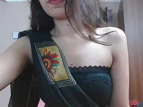 Snapshot of zaanbi chatting on 06/18/26, 06:45 zaanbi online show from 06/18/26, 06:45
