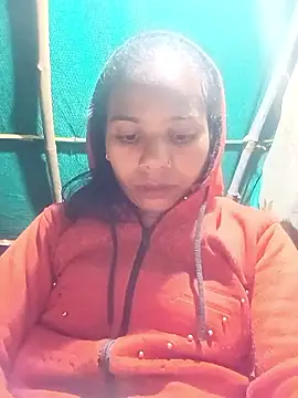 Snapshot of Rubi_sarma chatting on 12/19/25, 03:47 Rubi sarma online show from 12/19/25, 03:47