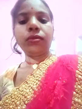 Snapshot of Rubi_sarma chatting on 12/04/25, 09:08 Rubi sarma online show from 12/04/25, 09:08