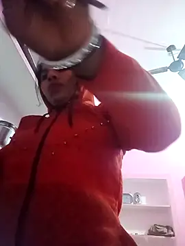 Snapshot of Rubi_sarma chatting on 11/14/25, 01:20 Rubi sarma online show from 11/14/25, 01:20