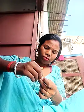 Rubi sarma online show from 10/08/25, 11:23