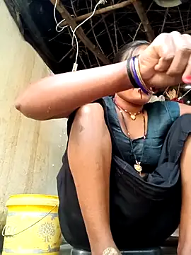 cute diya 12 online show from 10/16/25, 10:45