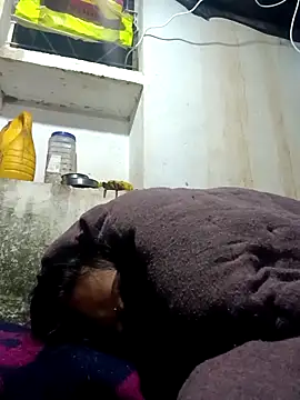 Snapshot of cute_diya_12 chatting on 11/16/25, 02:11 cute diya 12 online show from 11/16/25, 02:11