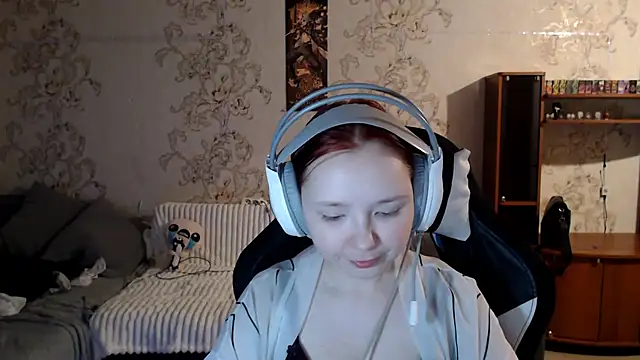 Snapshot of PansyBorriello chatting on 09/14/25, 03:12 PansyBorriello online show from 09/14/25, 03:12