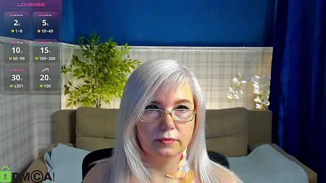 Snapshot of Hella_Fabel chatting on 05/07/26, 01:10 Hella Fabel online show from 05/07/26, 01:10