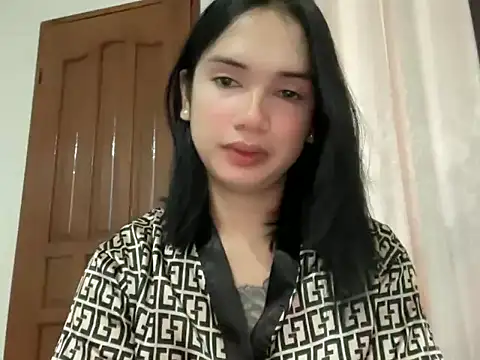 Snapshot of Sweet_Hannahx chatting on 07/21/26, 11:06 Sweet Hannahx online show from 07/21/26, 11:06