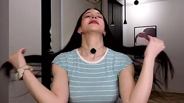 EviaRabasca online show from 02/20/26, 11:23