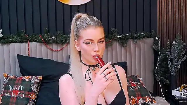 MilanaCeleste online show from 01/13/26, 11:41