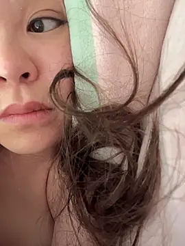 penny996 online show from 12/05/25, 01:49