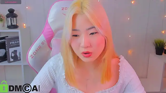 Aisi 18 online show from 11/26/25, 01:38