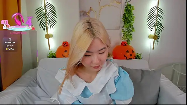 Aisi 18 online show from 10/28/25, 05:08