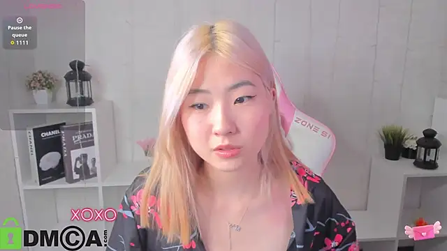 Aisi 18 online show from 12/03/25, 12:44