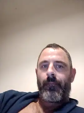 Snapshot of whatYwantMorrre chatting on 10/30/25, 02:58 whatYwantMorrre online show from 10/30/25, 02:58