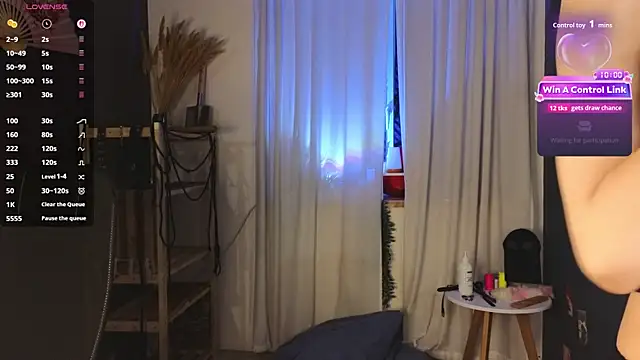 laracroftmansion online show from 03/17/26, 03:37