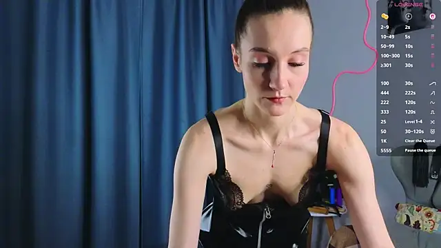 laracroftmansion online show from 05/17/26, 03:12