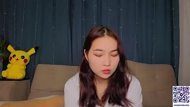 ColettaMejias online show from 12/17/25, 08:03