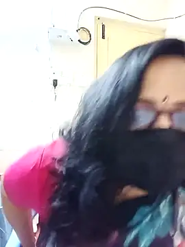 Snapshot of Ananya_flower chatting on 09/10/25, 04:39 Ananya flower online show from 09/10/25, 04:39