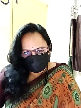 Snapshot of Ananya_flower chatting on 10/24/25, 03:27 Ananya flower online show from 10/24/25, 03:27