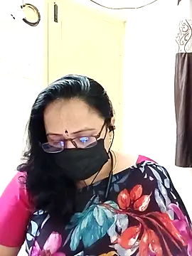 Snapshot of Ananya_flower chatting on 09/10/25, 04:33 Ananya flower online show from 09/10/25, 04:33