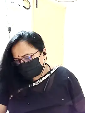 Snapshot of Ananya_flower chatting on 09/23/25, 05:20 Ananya flower online show from 09/23/25, 05:20