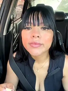 BrendaCrean online show from 11/29/25, 11:43